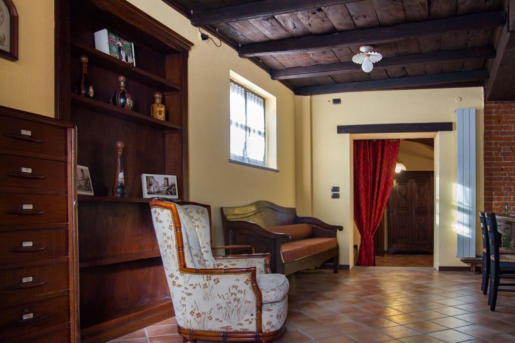 Casa Del Grande Vecchio Bed & Breakfast Airasca Екстериор снимка