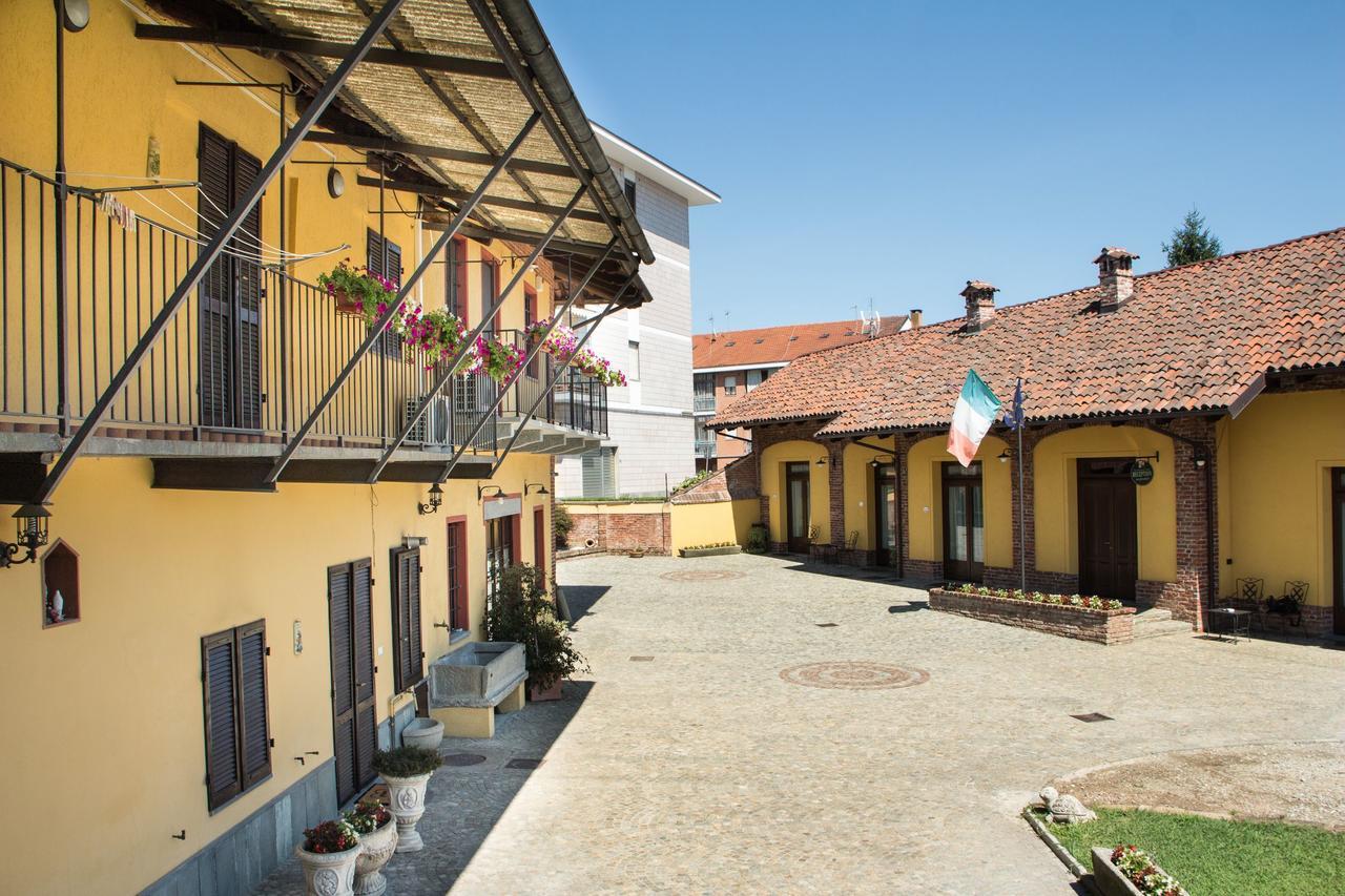 Casa Del Grande Vecchio Bed & Breakfast Airasca Екстериор снимка