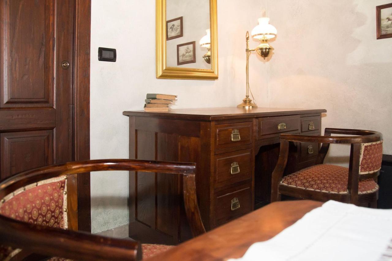 Casa Del Grande Vecchio Bed & Breakfast Airasca Екстериор снимка