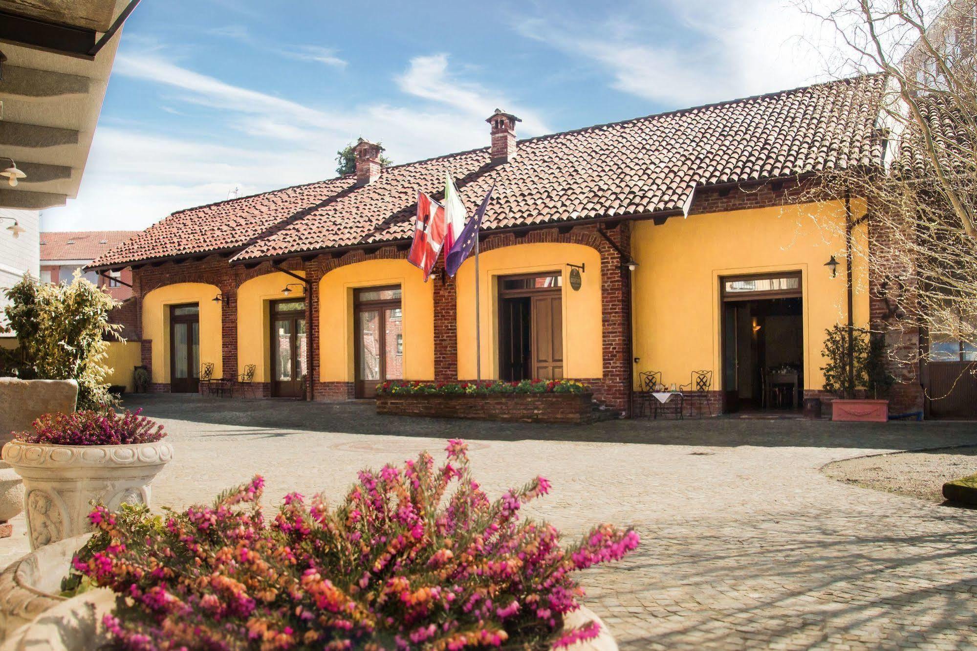 Casa Del Grande Vecchio Bed & Breakfast Airasca Екстериор снимка