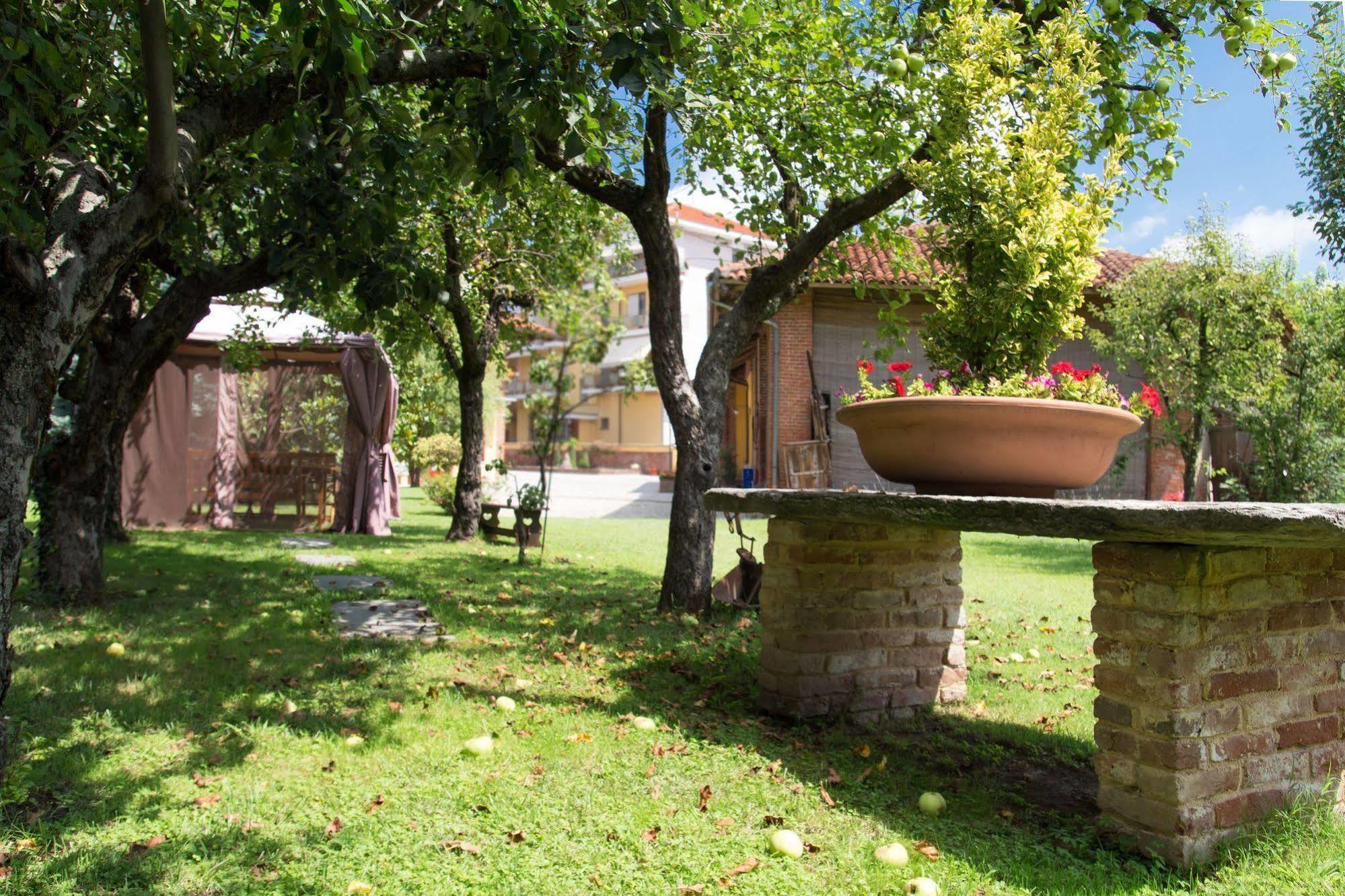 Casa Del Grande Vecchio Bed & Breakfast Airasca Екстериор снимка